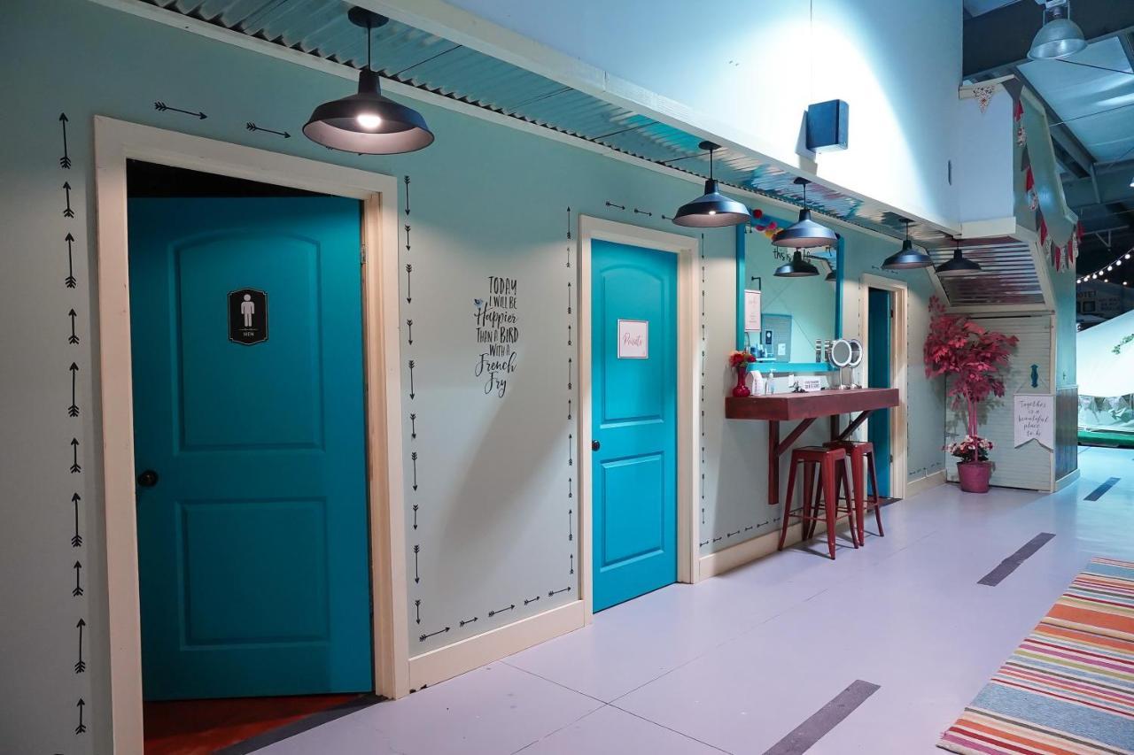 Lone Star Glamp Inn Warrenton Экстерьер фото